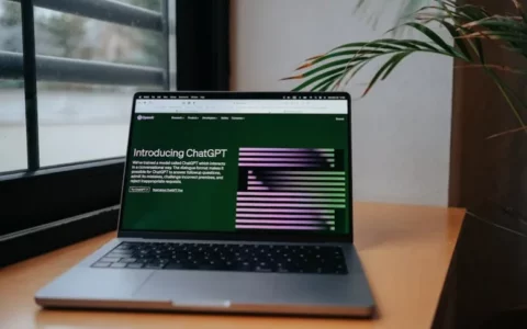 Mac 版 ChatGPT如何免费使用？OpenAI 的ChatGPT如何在电脑端使用？