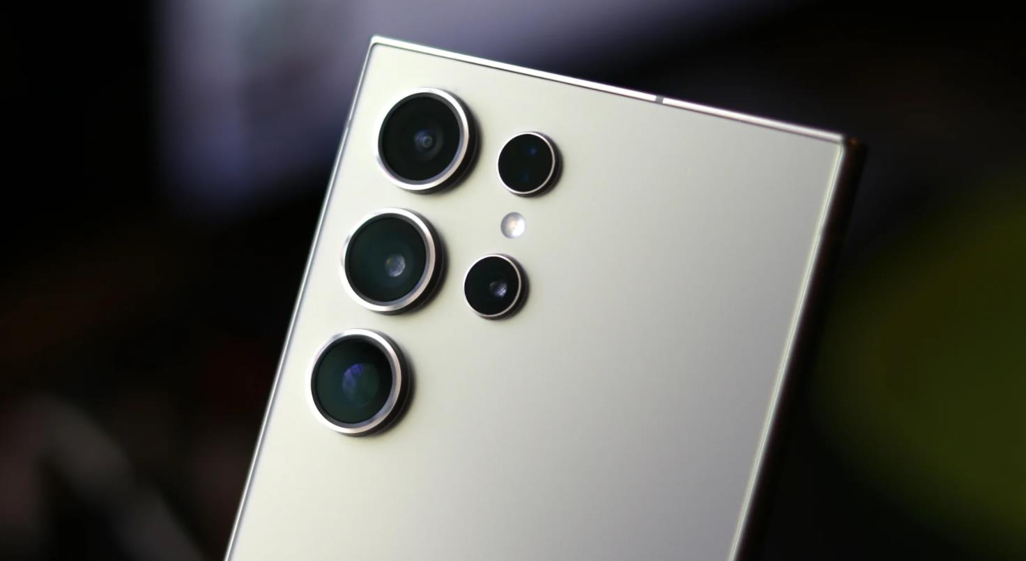 索尼Xperia 1 VI vs 三星Galaxy S24 Ultra：光学变焦巅峰对决