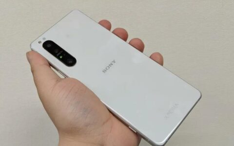 索尼Xperia 1 VI使用感受：手感、性能与整体体验的五星之旅