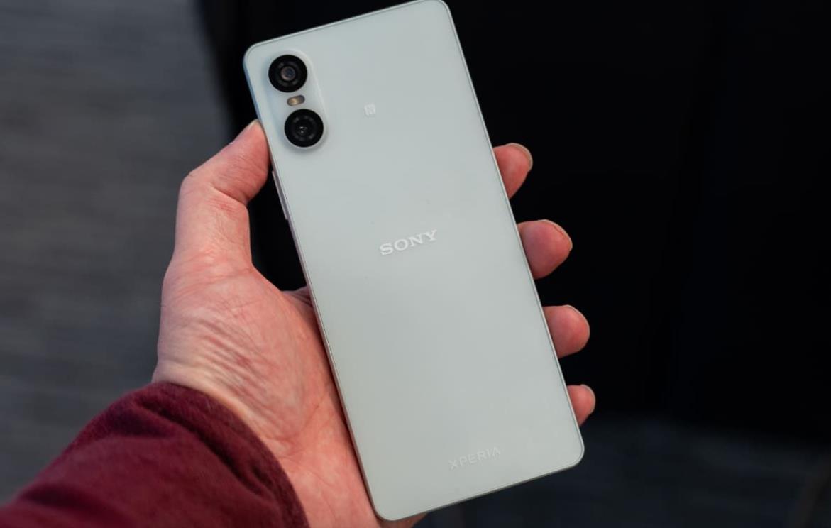 索尼Xperia 10 VI使用感受：细腻手感、均衡性能与舒适体验