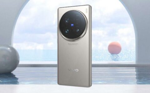 官宣：vivo X100 Ultra香港地区支持双向卫星通信