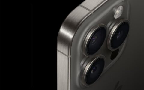 苹果iPhone 16 Pro Max爆料汇总：屏幕、摄像头与电池全面升级，或将引领旗舰新风尚
