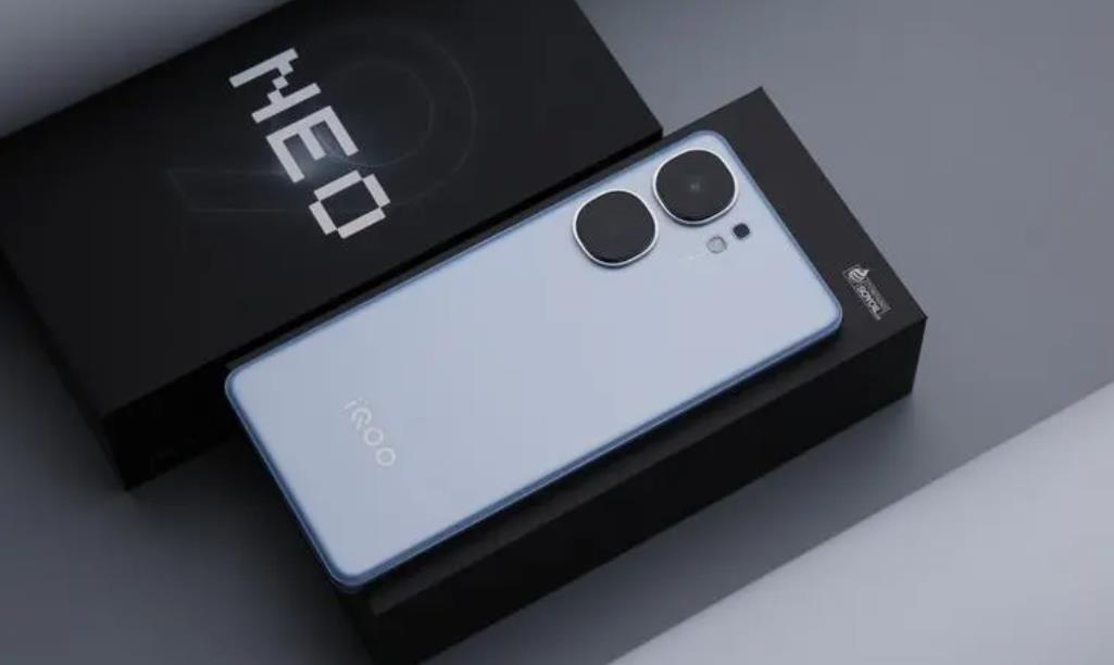 iQOO Neo9S Pro全面评测：双芯王者，超值性能之选