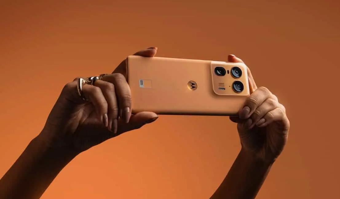 摩托罗拉moto X50 Ultra正式开售：骁龙8s Gen 3处理器，实木机身引领潮流