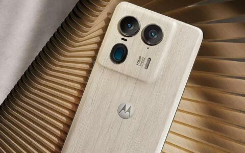 摩托罗拉moto X50 Ultra深度体验：实木机身下的科技与艺术交融