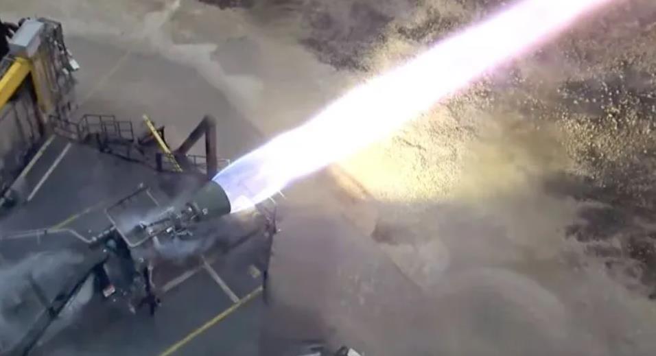 SpaceX猛禽火箭发动机测试爆炸视频曝光：火光与浓烟震撼人心