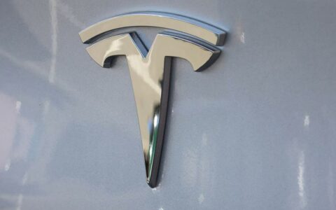 特斯拉重启招聘：Autopilot团队新增近20个职位，暗示裁员潮或接近尾声