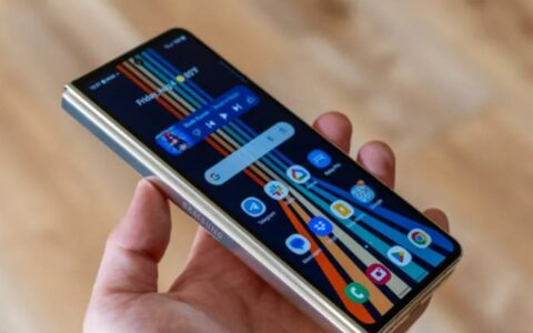 三星Galaxy Z Fold 6传闻揭秘：更锐利设计，更宽外屏，即将登场