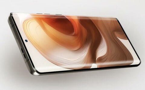 摩托罗拉moto X50 Ultra柔和桃限定版怎么样？手机深度解析