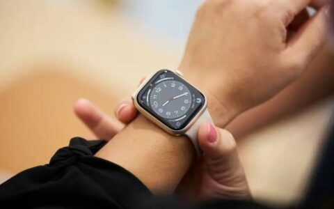 苹果Apple Watch 2024终极购买指南：哪款最适合您？
