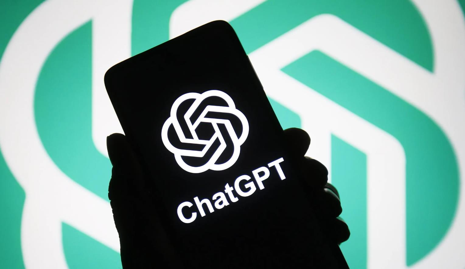 ChatGPT宕机原因是什么？多方因素交织导致服务中断