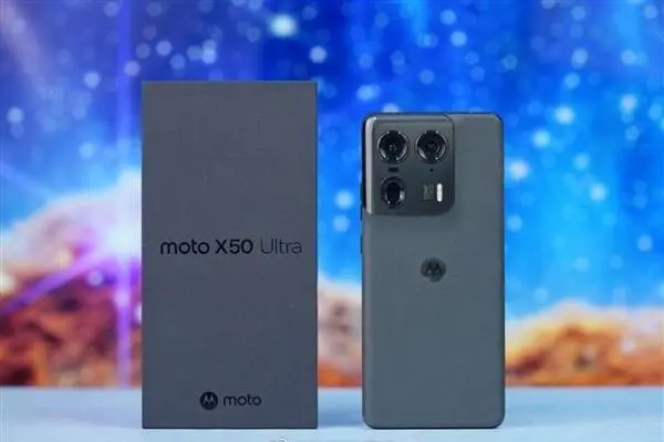 MOTO x50 Ultra揭秘：联想小天AI如何改变你的日常？