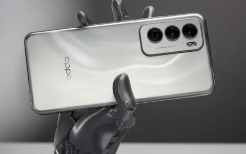 OPPO Reno12 vs 荣耀200：哪款2K价位手机是你的菜？