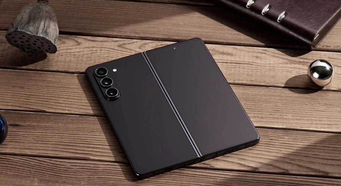 三星Galaxy Z Fold 6 Ultra预计以“W25 Ultra”之名在国内上市