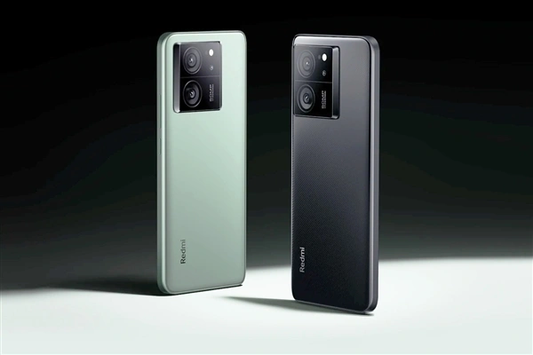 Redmi K70至尊版外观设计曝光：1.5K护眼直屏+方形后摄Deco