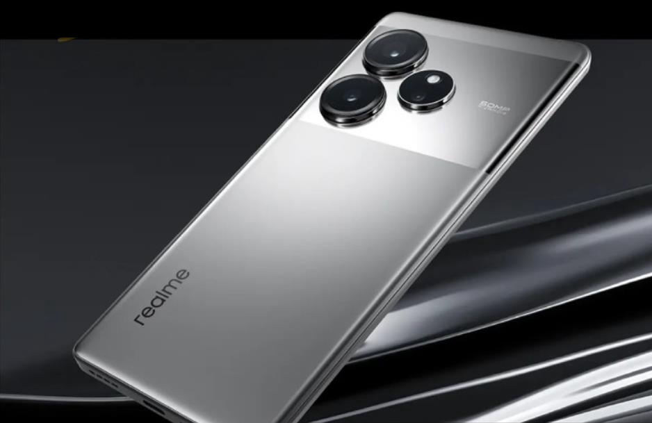 realme GT6怎么样？旗舰配置与独特设计的融合