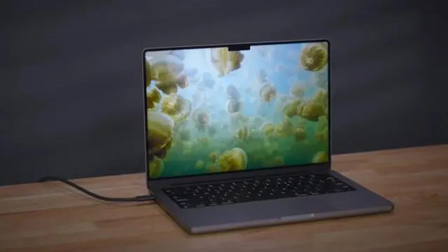 苹果迈向更轻薄未来：iPhone、MacBook Pro与Apple Watch全新设计