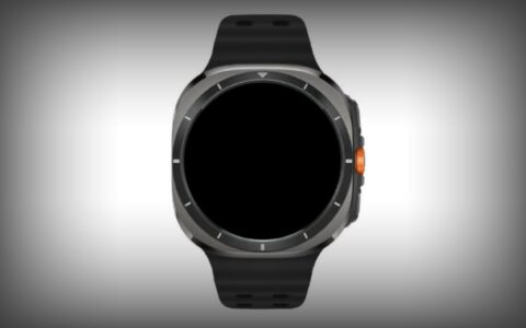 三星Galaxy Watch Ultra曝光：方中带圆，钛金属打造，超强耐用性