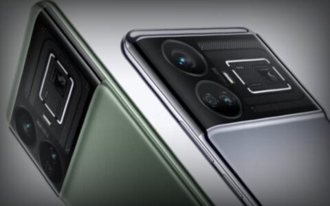 realme GT6最新爆料：超百瓦闪充与顶级直屏的完美结合
