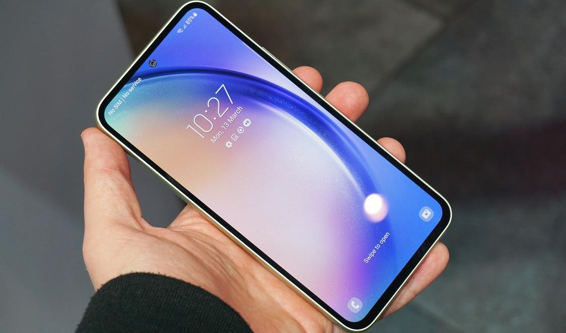 三星Galaxy A55值不值得买？中端5G智能手机性能解析
