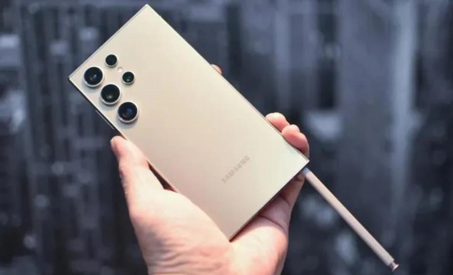 三星Galaxy S25系列相机升级揭秘：S25 Ultra成焦点，或提价上市