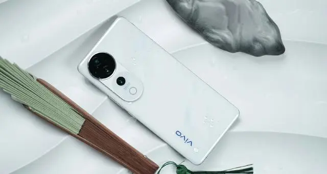 vivo S19 Pro挑战轻薄极限！大电池+超强性能，究竟能否超越你想象