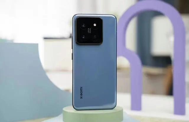 小米14和iPhone15 pro哪个好？哪个值得入手？