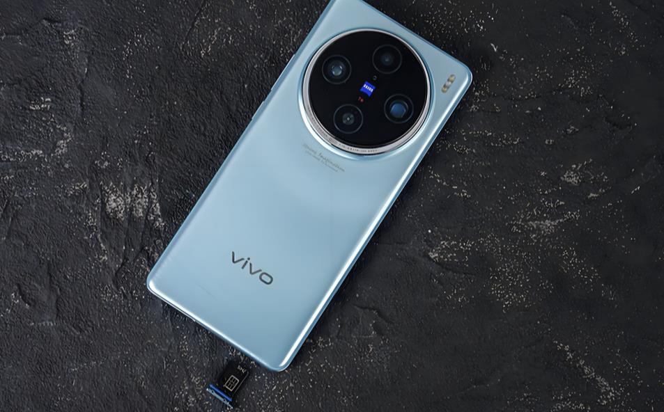 vivo X200标准版配置曝光：搭载天玑9400处理器
