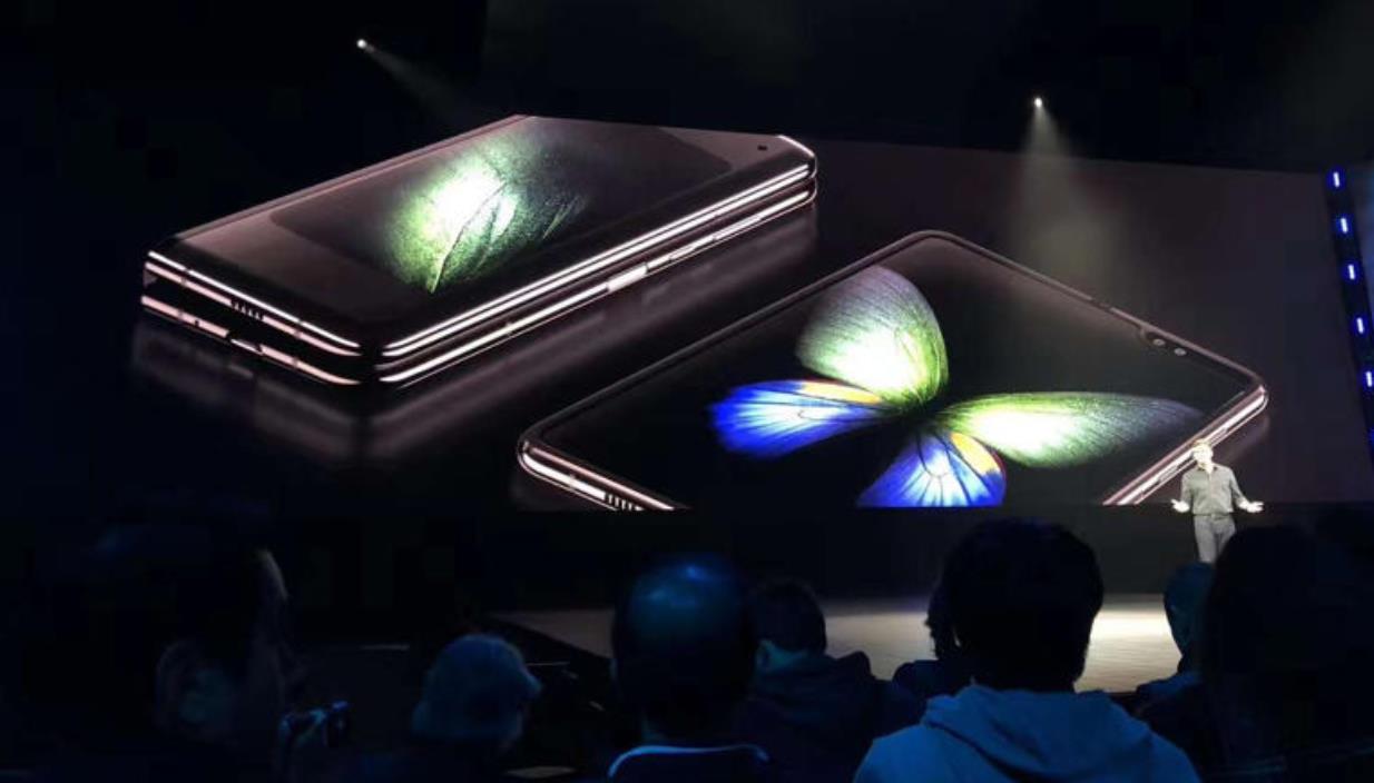三星Galaxy Z Fold 6与Z Flip 6官方保护壳曝光，新品发布会7月10日盛大揭幕