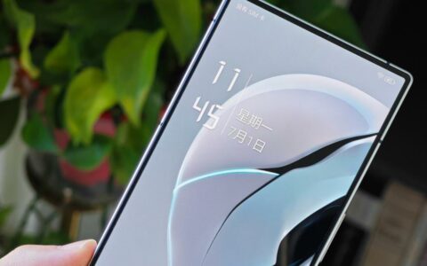红魔9S Pro系列真机曝光：屏下前摄直屏+顶级性能配置