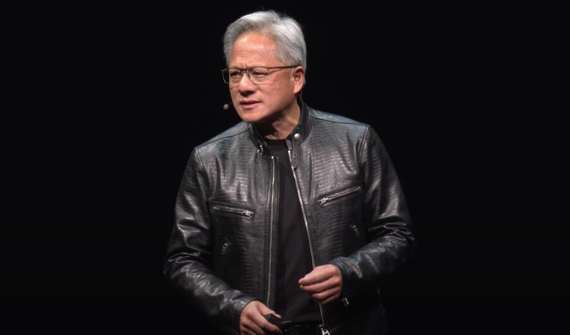 英伟达股价飙升，CEO黄仁勋却在减持公司股票