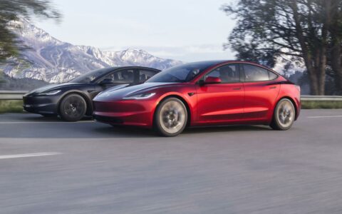 特斯拉新加坡推“Drive 110”版Model 3，专为法规定制