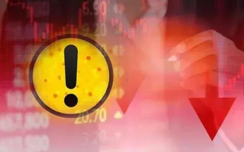 美股七巨头市值一夜蒸发4.35万亿：英伟达大跌超5% 特斯拉暴跌超8%