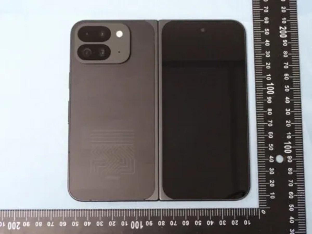 谷歌 Pixel 9 Pro Fold 折叠手机真机照片泄漏 外观改变较大