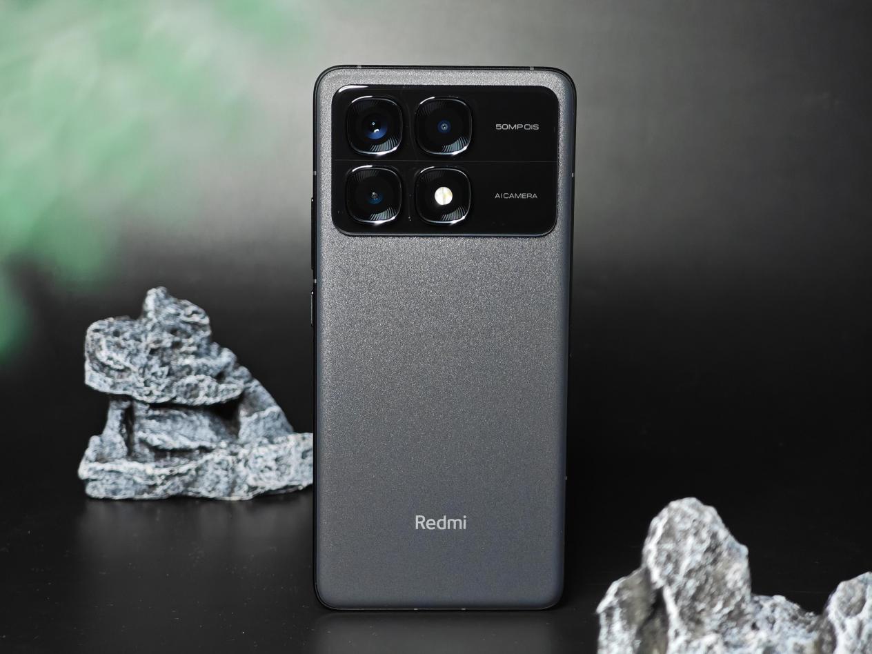 实测Redmi K70至尊版：实力强悍的性能新王者