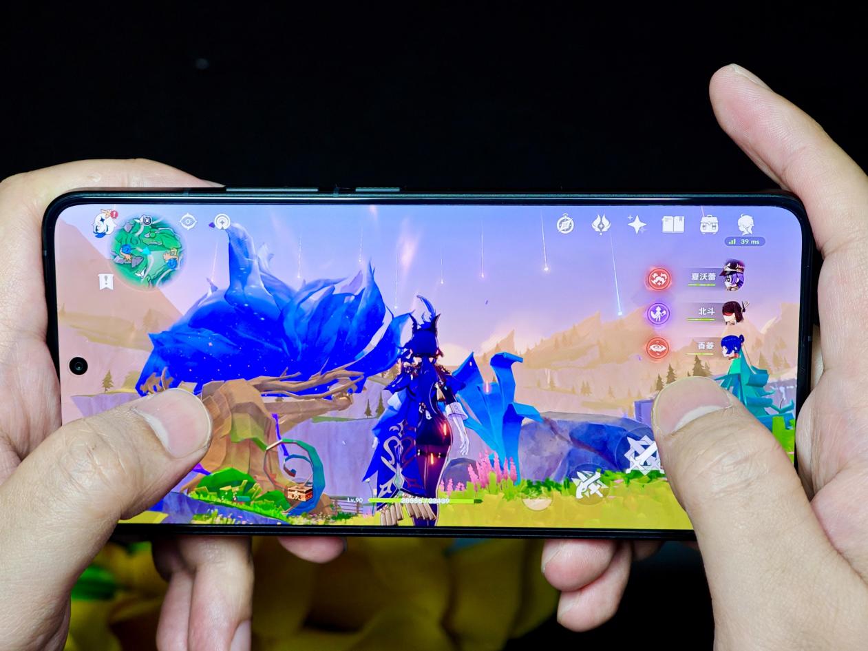 实测Redmi K70至尊版：实力强悍的性能新王者