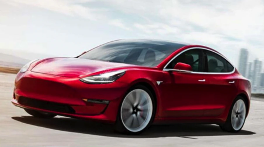 Tesla特斯拉下周三凌晨发布二季度财报 有分析师预计营收251亿美元