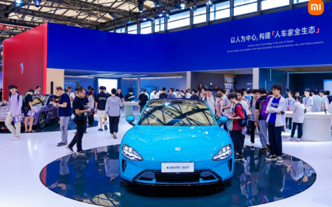 小米汽车首次在 ChinaJoy展出，「人车家全生态」引爆全场