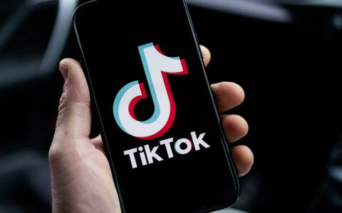 TikTok“把钱给我”是什么？搞笑的新恶作剧让人大呼过瘾