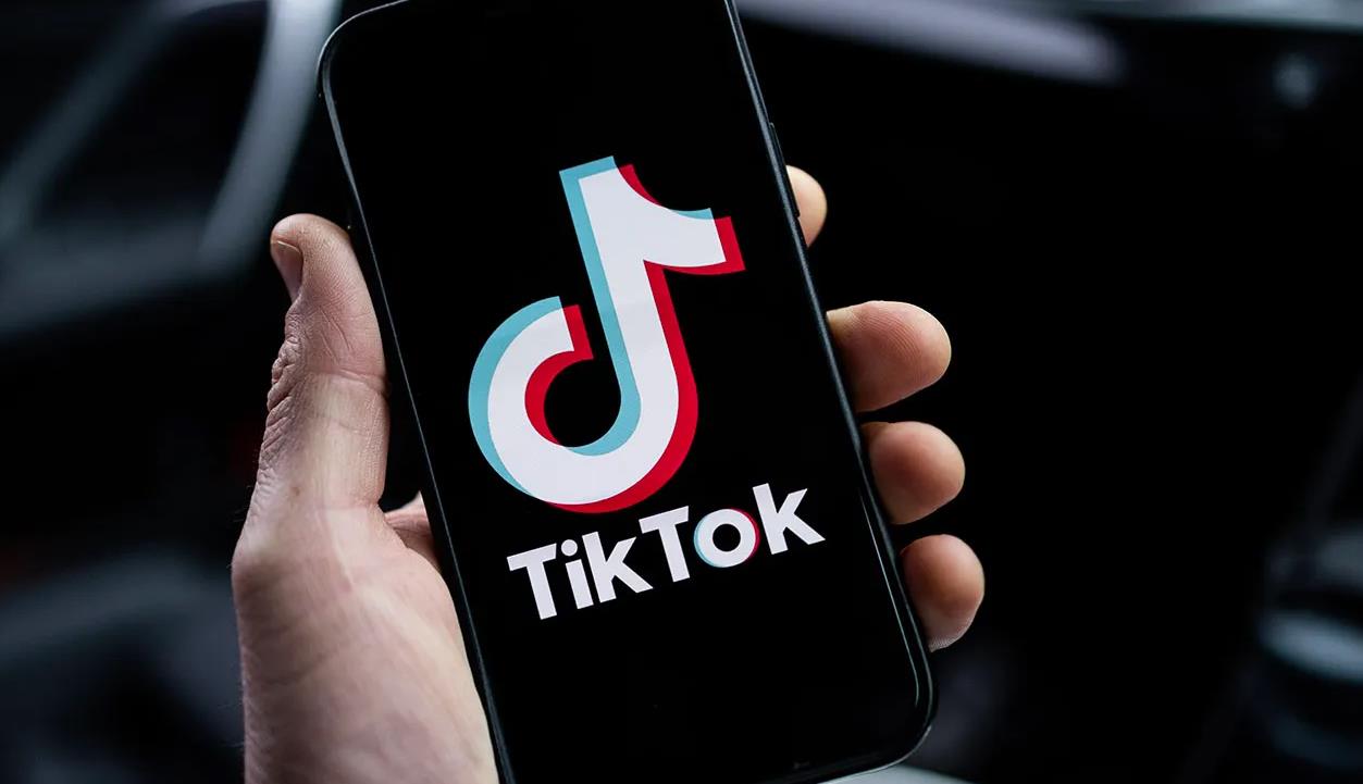TikTok“把钱给我”是什么？搞笑的新恶作剧让人大呼过瘾