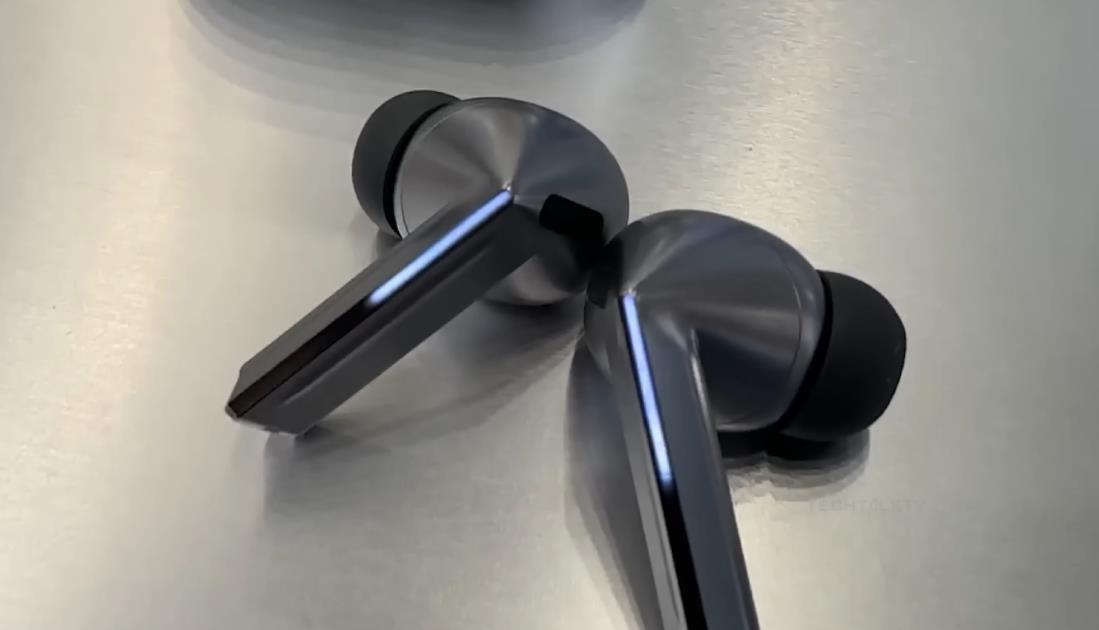 三星Galaxy Buds 3 Pro灾情、缺点及市场反应分析
