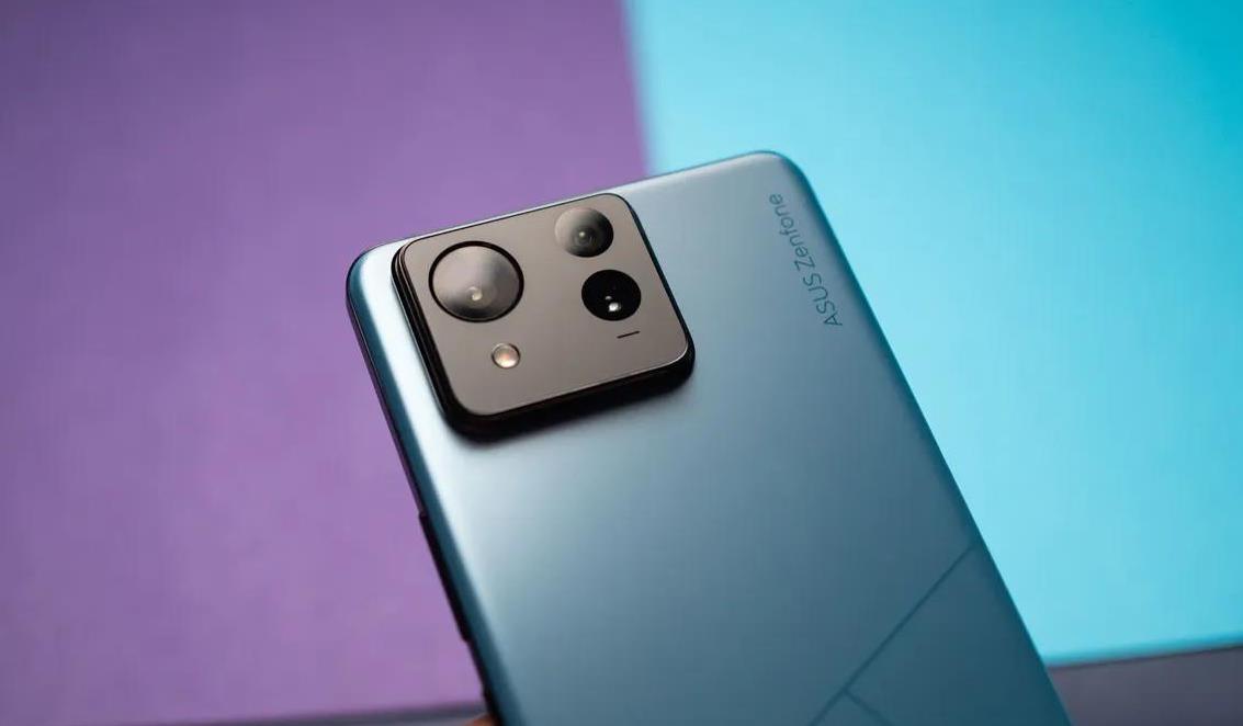 华硕ASUS Zenfone 11 Ultra灾情、缺点深度分析