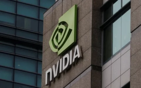 英伟达CEO黄仁勋再套现2490万美元