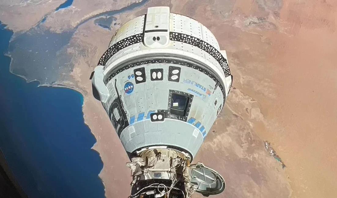 NASA推迟决定滞留太空宇航员返回计划，或转向SpaceX飞船