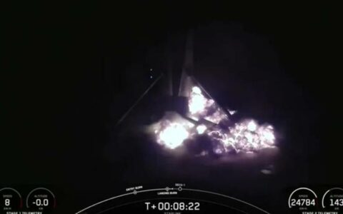 SpaceX猎鹰9号火箭着陆失败，FAA介入调查，发射暂停