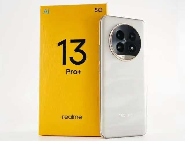 真我13 Pro+首发评测：千元价位段真能有旗舰影像表现？