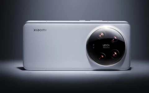 小米15 Ultra长焦用料比较狠：大底潜望长焦优先级或高于大底主摄