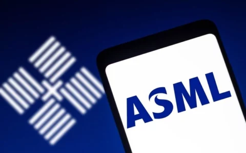 芯片设备供应商ASML CEO反击美国出口限制，荷兰新首相谨慎对待规则变动