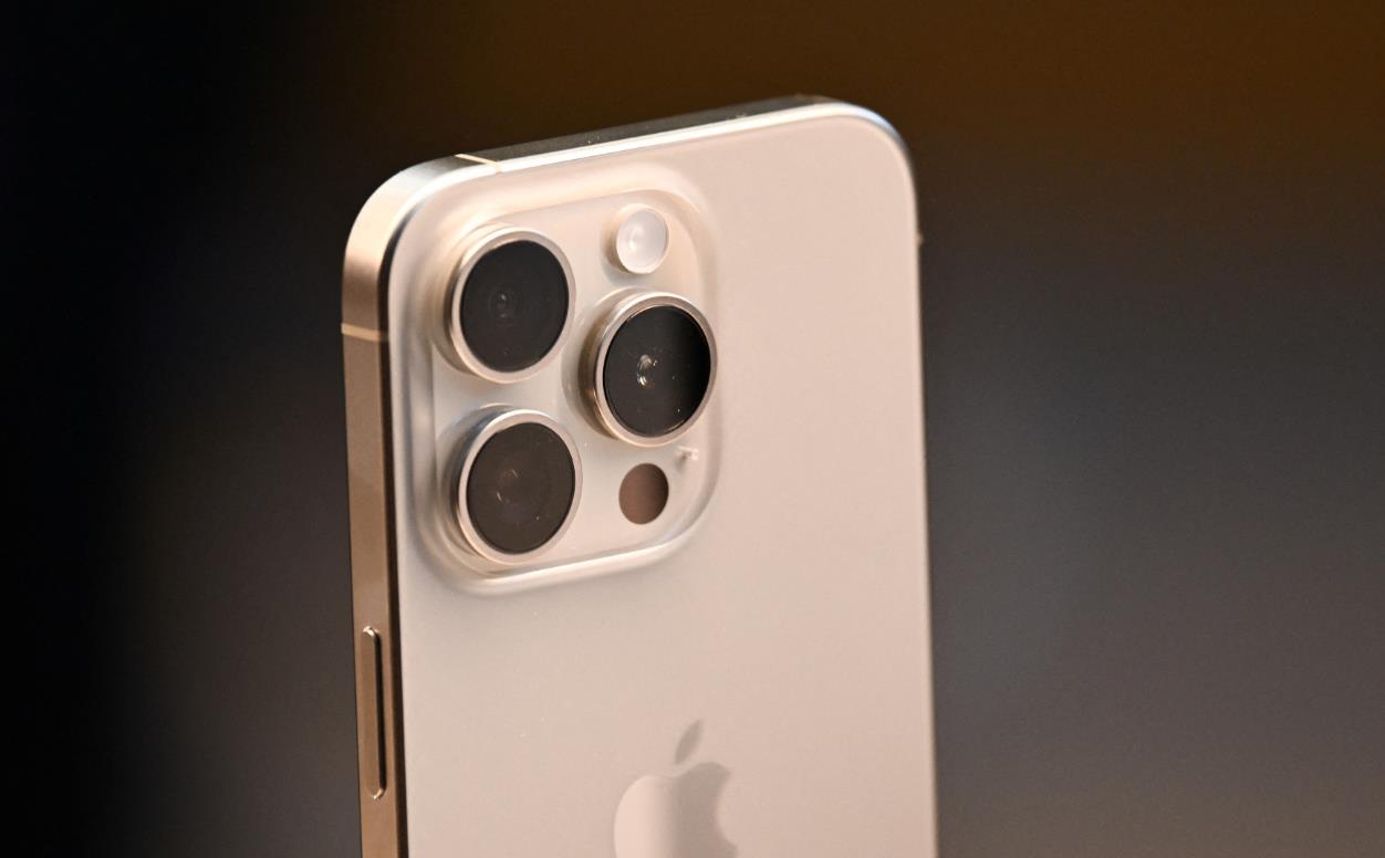 苹果iPhone 16发布会亮点：4K 120fps视频录制与全新触摸拍摄按钮成亮点
