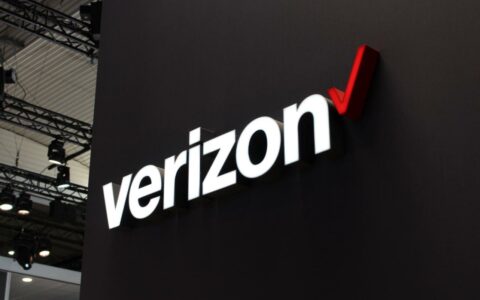 Verizon宣布裁员4800人，计提19亿美元税前减值应对转型挑战